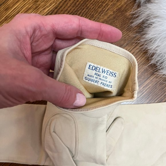 Vintage Lord & Taylor Edelweiss Real Kid Leather & Silk Gloves in Ivory - Size 7 - Picture 7 of 12